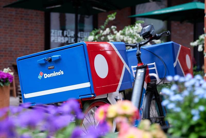 Domino's Environment